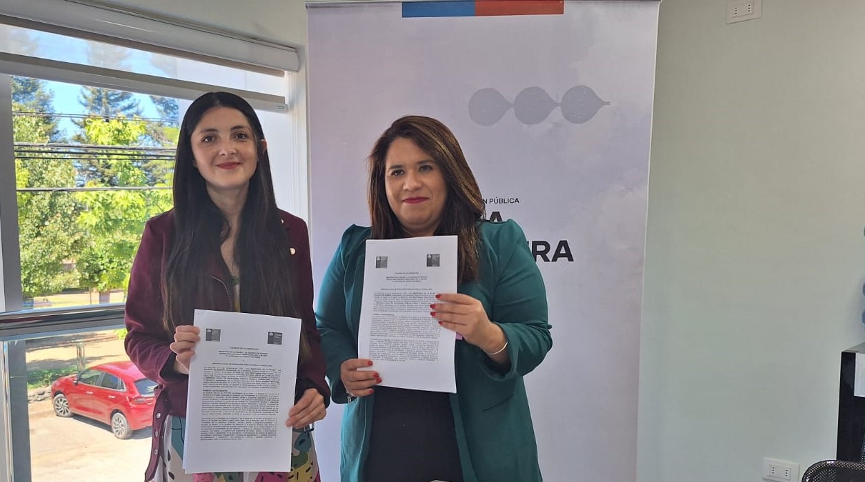 Compromiso por la Equidad de Género: SLEP y Seremi de la Mujer firman convenio