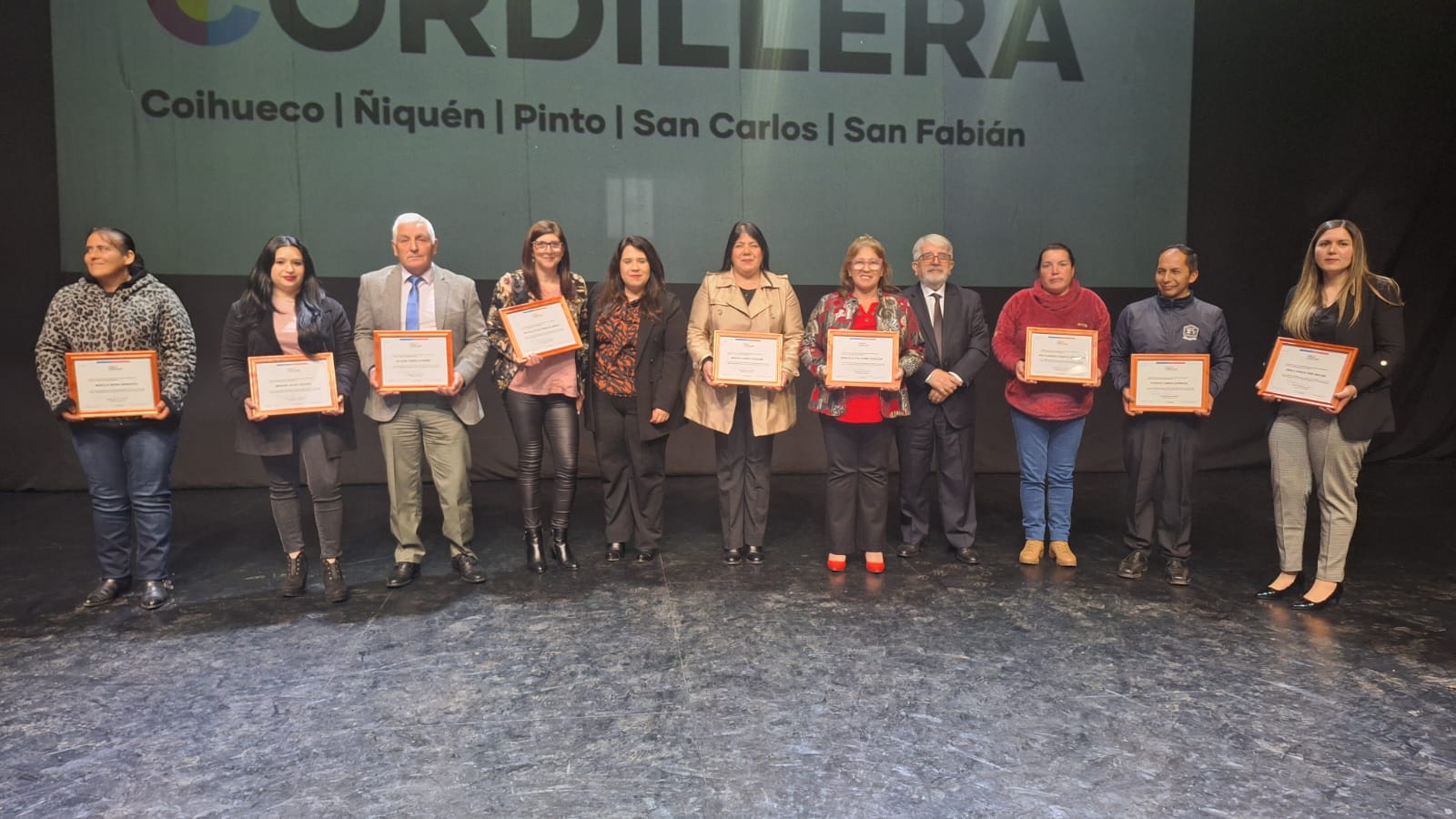 Servicio Local reconoció a las y los Asistentes de la Educación en su día