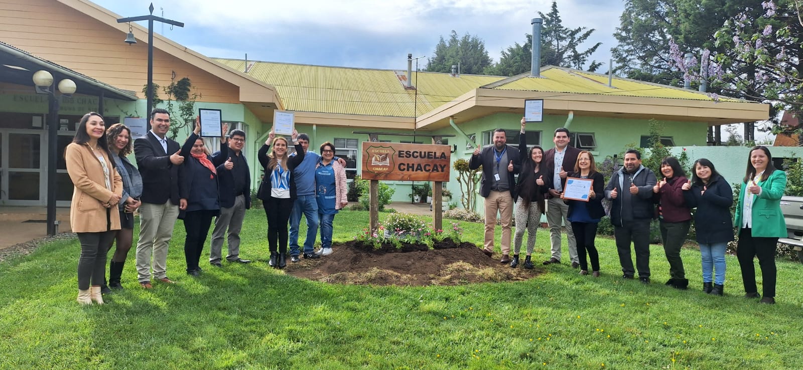 Escuela Chacay recibe certificación oro en Seguridad y Salud en el Trabajo